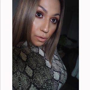 Meet your Posher, Laura